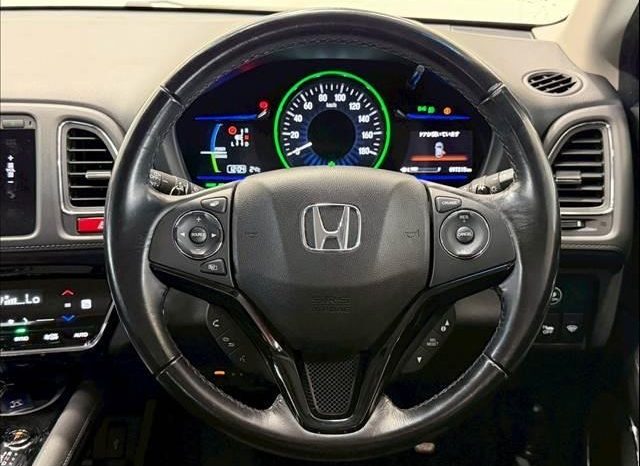
								HONDA VEZEL HYBRID Z full									