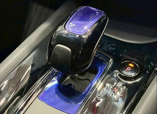 
								HONDA VEZEL HYBRID Z full									