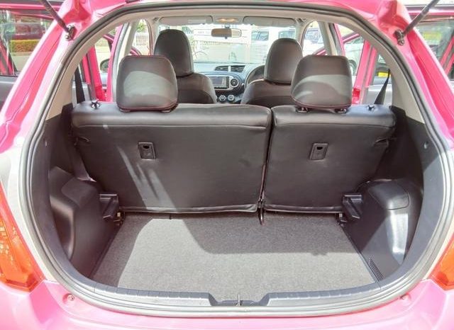 
								TOYOTA VITZ JEWELA full									