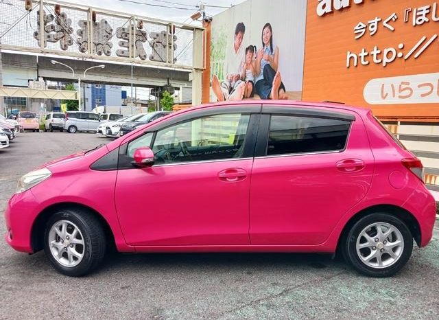 
								TOYOTA VITZ JEWELA full									