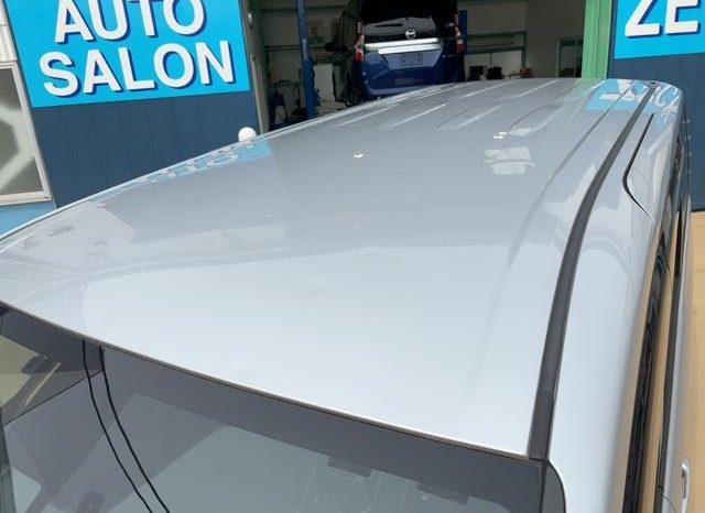 
								TOYOTA VOXY HYBRID V full									