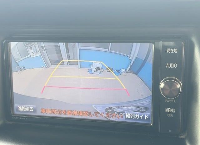 
								TOYOTA VOXY HYBRID V full									