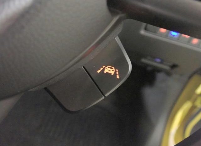 
								SUZUKI SWIFT HYBRID SZ full									