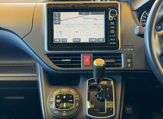 
								TOYOTA NOAH SI full									