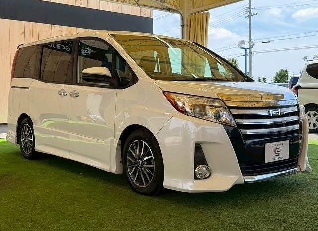 
								TOYOTA NOAH SI full									