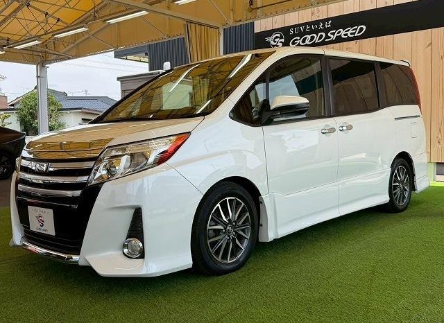 
								TOYOTA NOAH SI full									