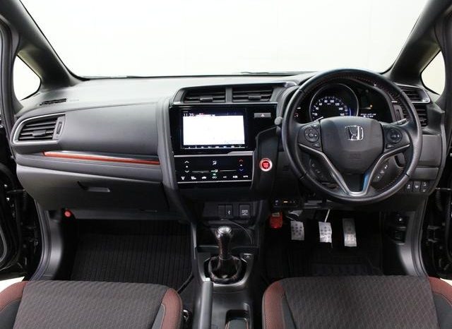 
								HONDA FIT RS HONDA SENSING full									