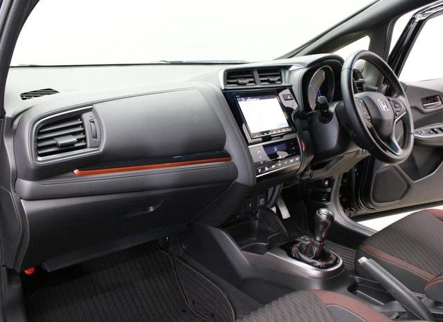 
								HONDA FIT RS HONDA SENSING full									
