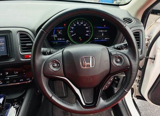 
								HONDA VEZEL HYBRID X full									