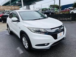 HONDA VEZEL HYBRID X