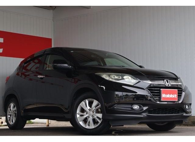 
								HONDA VEZEL X full									