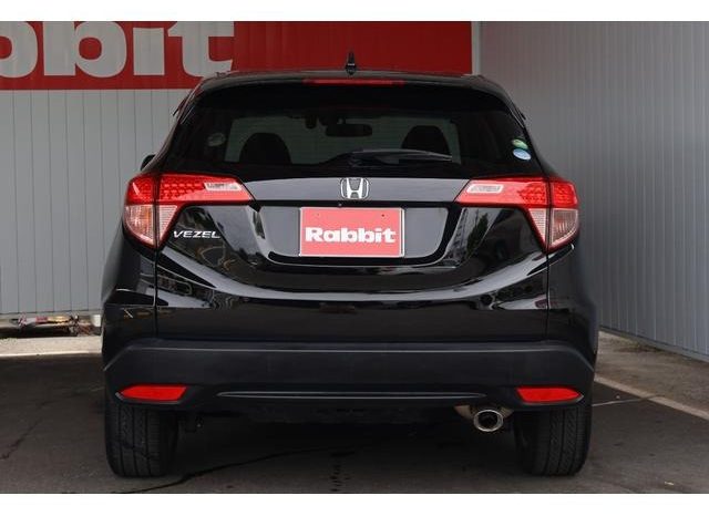 
								HONDA VEZEL X full									