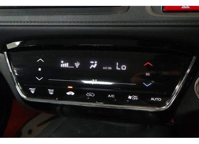 
								HONDA VEZEL X full									