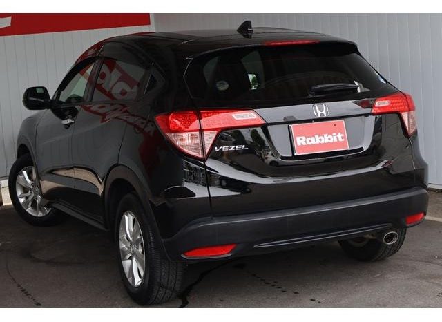 
								HONDA VEZEL X full									