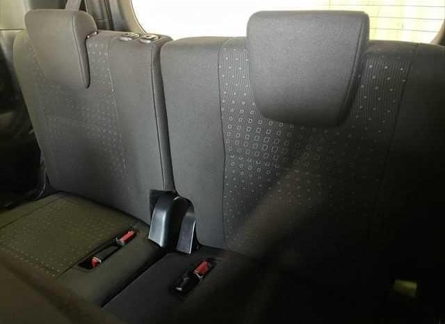 
								TOYOTA VOXY HYBRID V full									