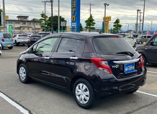 
								TOYOTA VITZ JEWELA full									
