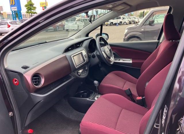 
								TOYOTA VITZ JEWELA full									