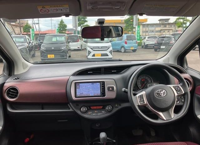 
								TOYOTA VITZ JEWELA full									