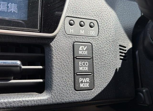 
								TOYOTA VOXY HYBRID ZS KIRAMEKI II full									