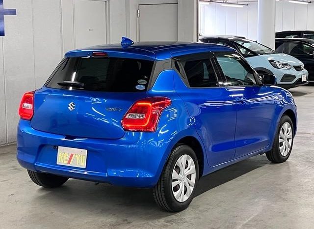 
								SUZUKI SWIFT XG full									