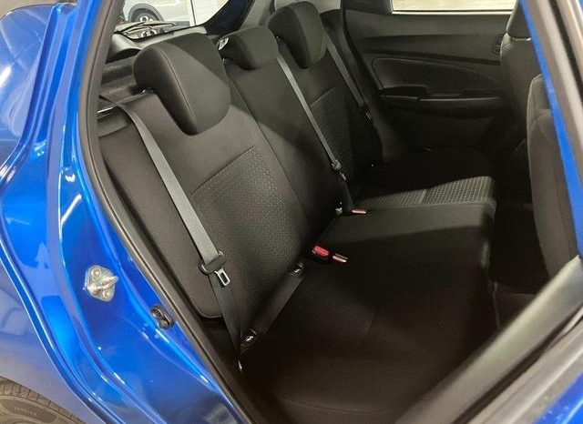 
								SUZUKI SWIFT XG full									