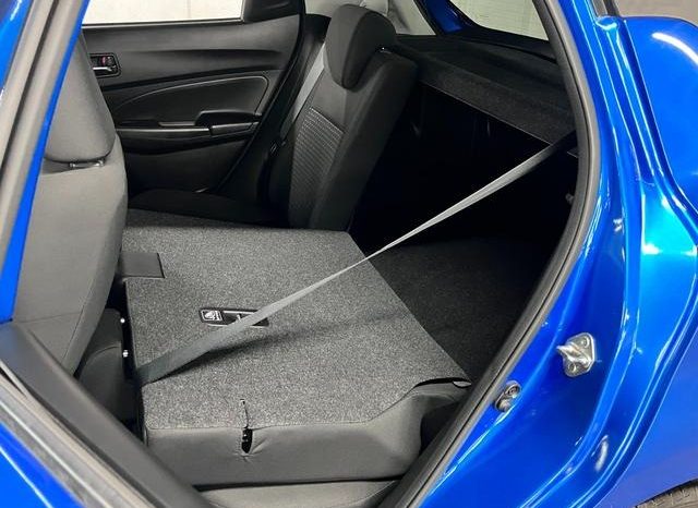 
								SUZUKI SWIFT XG full									