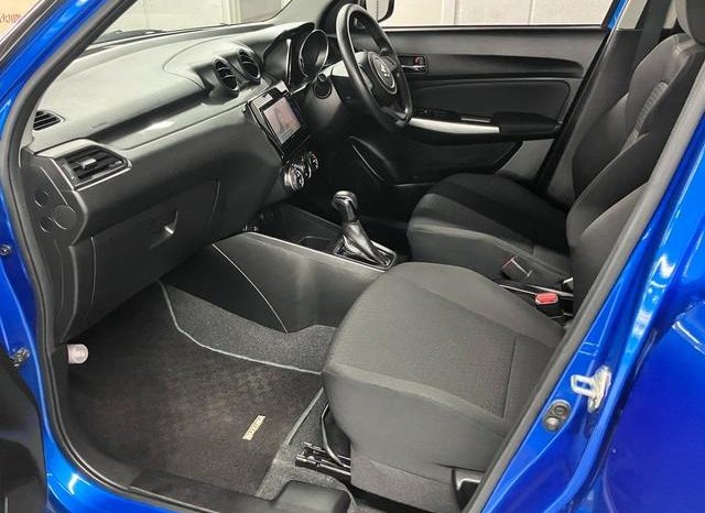 
								SUZUKI SWIFT XG full									