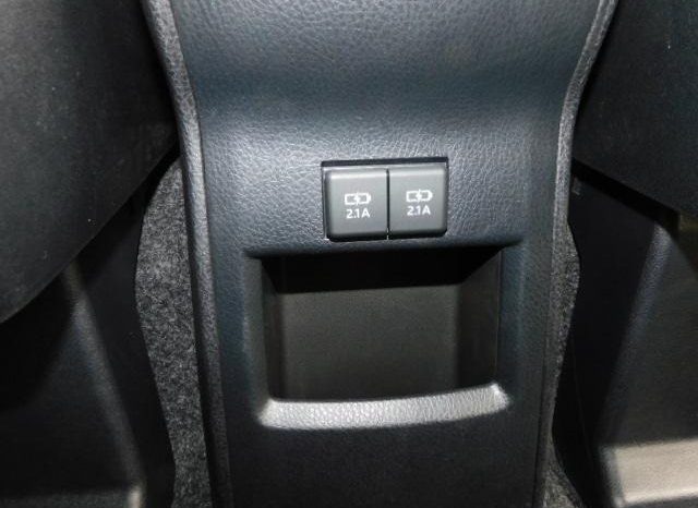 
								TOYOTA VOXY HYBRID ZS KIRAMEKI III full									