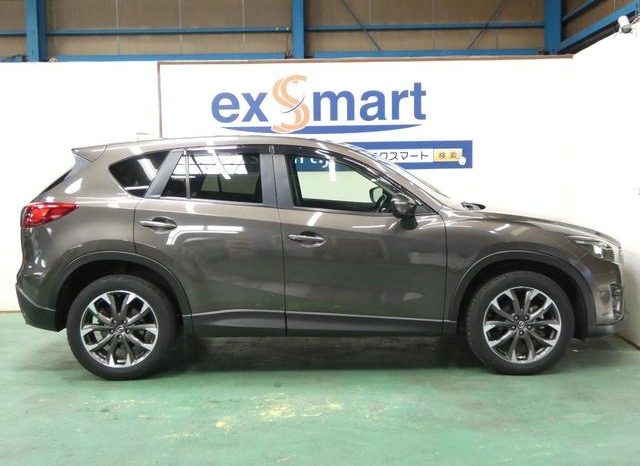 
								MAZDA CX-5 XD L PACKAGE full									