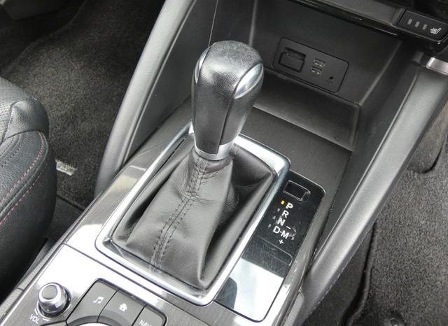 
								MAZDA CX-5 XD L PACKAGE full									