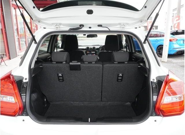 
								SUZUKI SWIFT STYLE full									