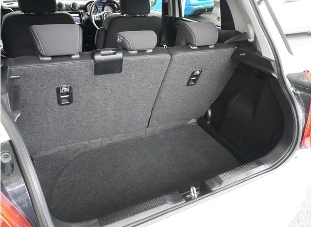 
								SUZUKI SWIFT STYLE full									