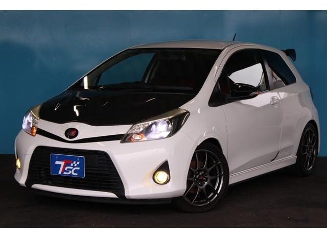 
								TOYOTA VITZ GRMN TURBO full									