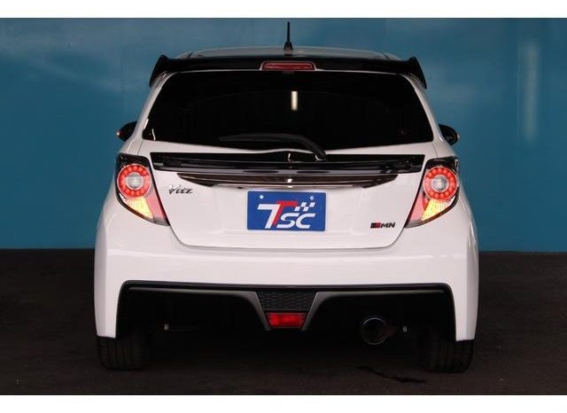 
								TOYOTA VITZ GRMN TURBO full									