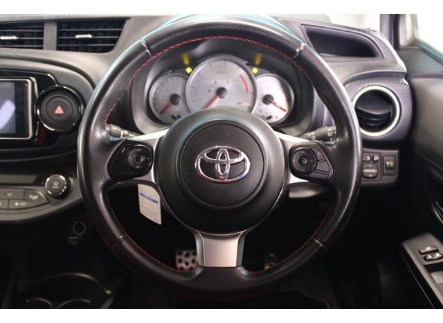 
								TOYOTA VITZ GRMN TURBO full									