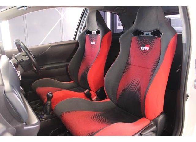 
								TOYOTA VITZ GRMN TURBO full									