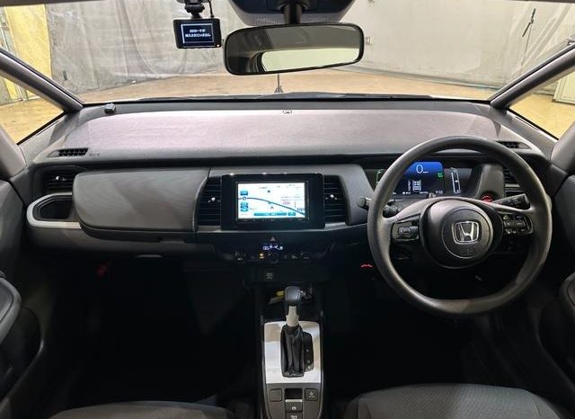 
								HONDA FIT E:HEV BASIC full									