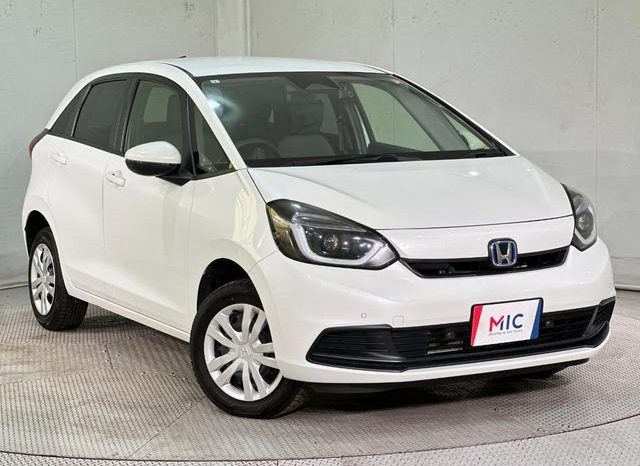 
								HONDA FIT E:HEV BASIC full									