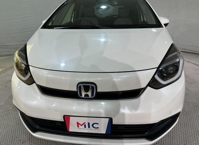 
								HONDA FIT E:HEV BASIC full									