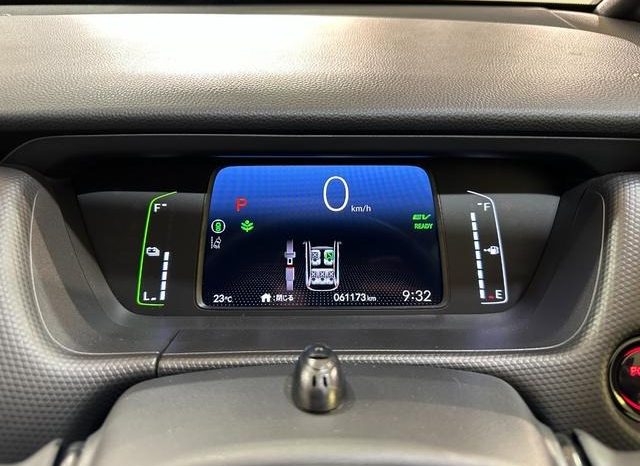 
								HONDA FIT E:HEV BASIC full									