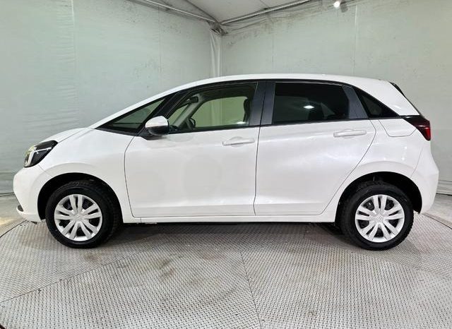 
								HONDA FIT E:HEV BASIC full									