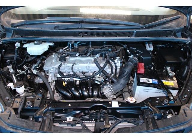 
								TOYOTA NOAH SI full									