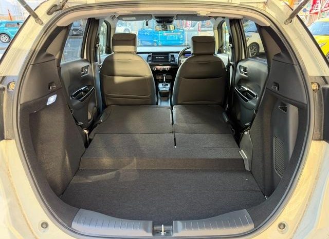
								HONDA FIT E:HEV HOME full									