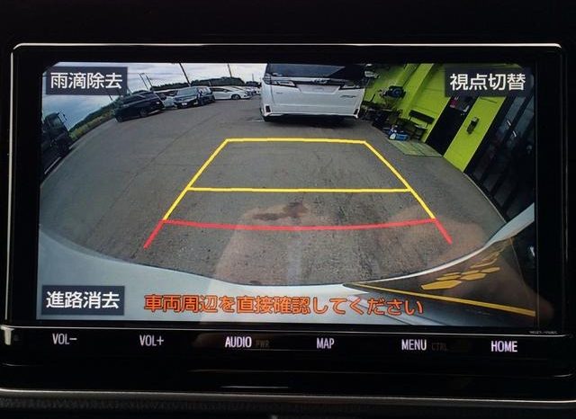 
								TOYOTA VOXY HYBRID V full									