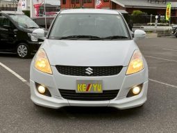 SUZUKI SWIFT RS