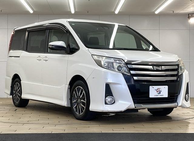 
								TOYOTA NOAH SI full									