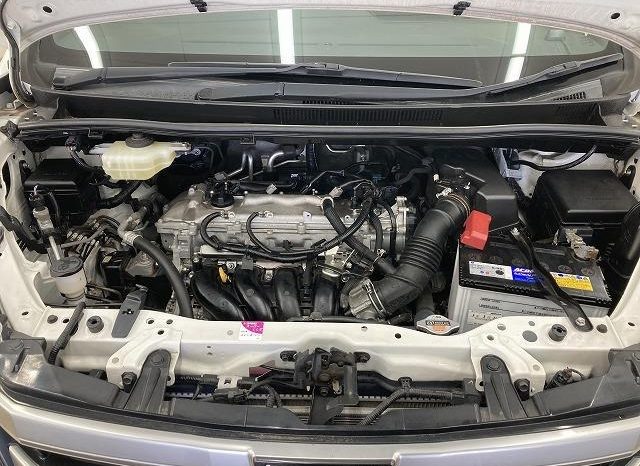 
								TOYOTA NOAH SI full									