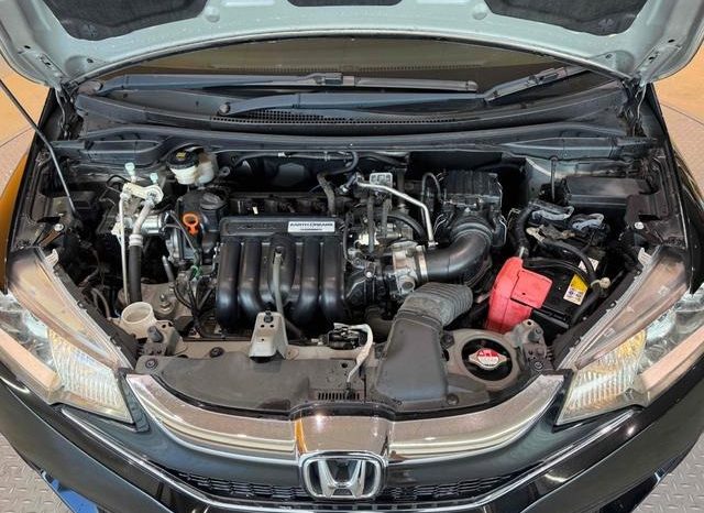 
								HONDA FIT 13G F PACKAGE COMFORT EDITION full									
