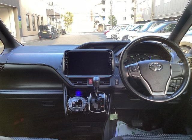 
								TOYOTA NOAH X full									