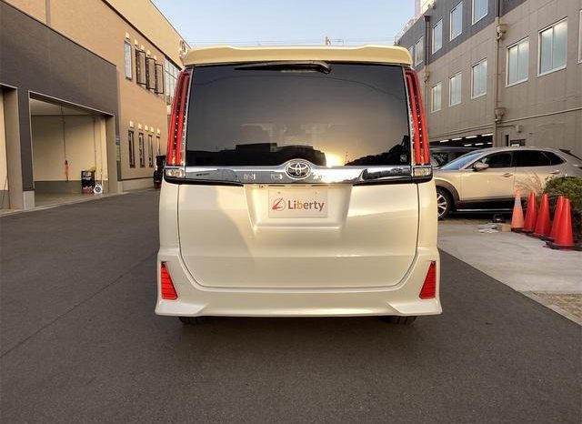 
								TOYOTA NOAH X full									